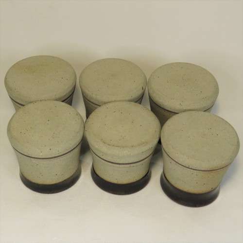 Lot of 6 earthware sherry glasses