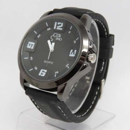 Revlon Club Casino Quartz mens watch - Excellent working condition