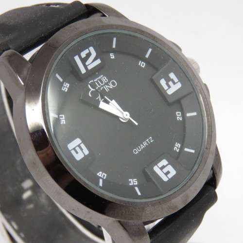 Revlon Club Casino Quartz mens watch - Excellent working condition