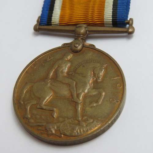 Rare WW1 Bronze War medal issued to 2Q435 Pte. I. Lekarapa of SA Native Labour Corps