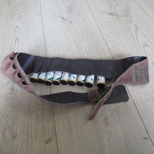 Underberg ammo belt with buckle and 9 vintage bottles of Underberg Bitters - Length 118 cm