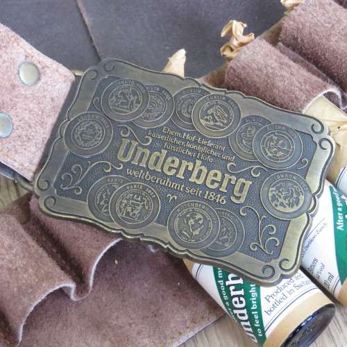 Underberg ammo belt with buckle and 9 vintage bottles of Underberg Bitters - Length 118 cm