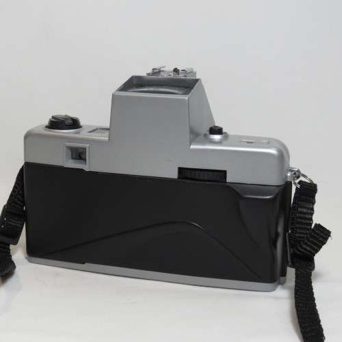 Vintage Nippon 2000 DN camera for spares