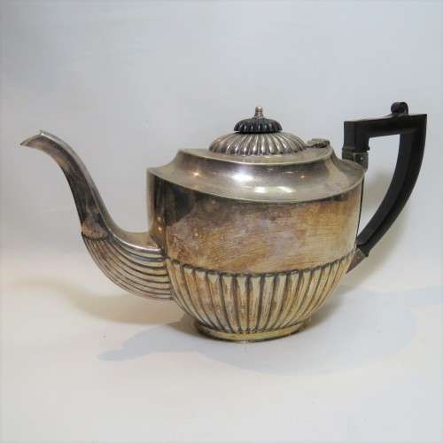 Vintage silverplated tea pot