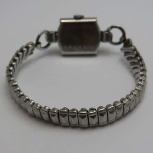 1944 Omega ladies manual wind watch - Working - No name on dial - Serial 111 00 035