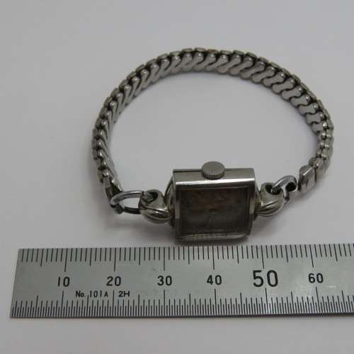 1944 Omega ladies manual wind watch - Working - No name on dial - Serial 111 00 035