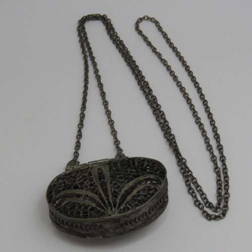 Vintage Filigree money box necklace - Length 38,5 cm