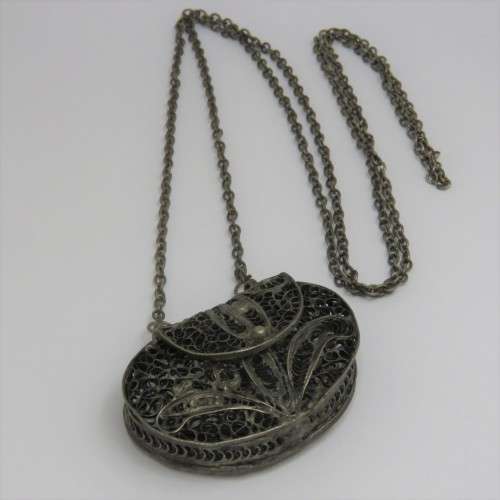 Vintage Filigree money box necklace - Length 38,5 cm