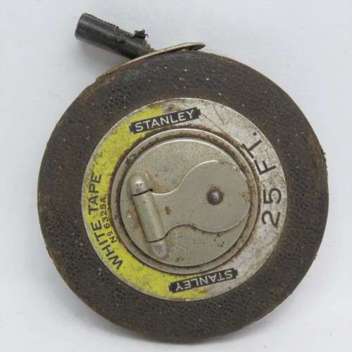 Vintage Stanley 25 feet white tape measuring tape - Tip missing