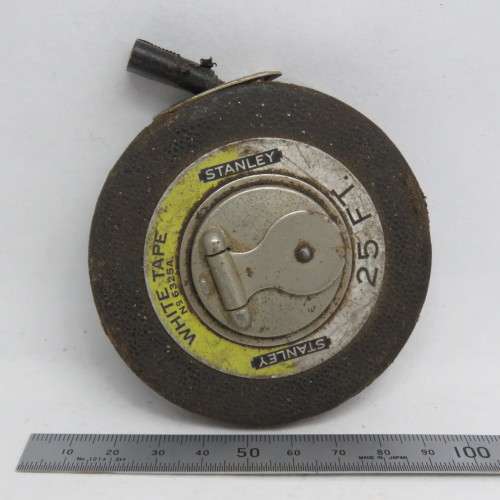 Vintage Stanley 25 feet white tape measuring tape - Tip missing