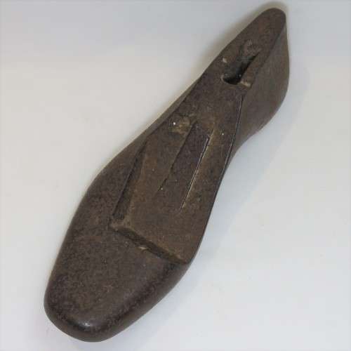 Solid cast iron shoe last - Very heavy