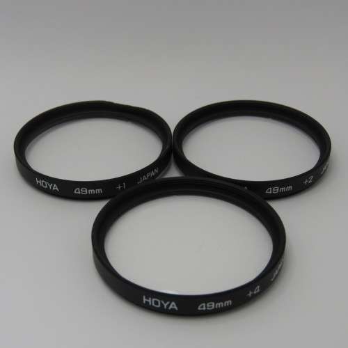 Hoya 49 mm lens filter set of 3