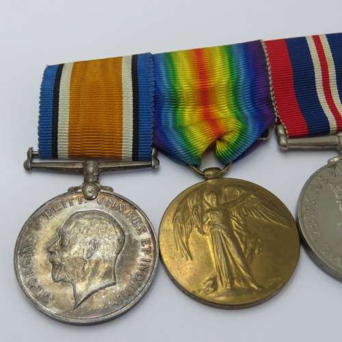 Set of WW1 and WW2 medals issued to 2nd Lieutenant J.C. Pope