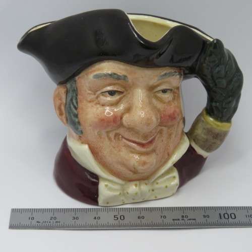 Vintage Royal Doulton Mine Host D 6470 toby jug pitcher