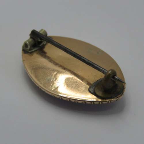 14kt Golden Antique memorial brooch with hair insert - Weighs 3,5 g