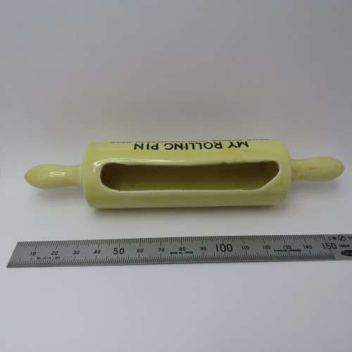 Vintage Rolling pin porcelain welcome home message