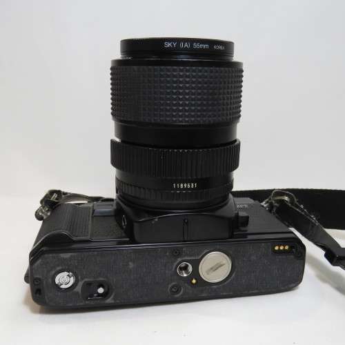 Vintage Minolta X-700 35 mm film camera with F 1:3,5/35-70 mm lens - Advance lever stuck