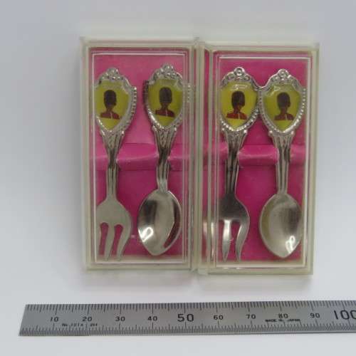 Pair of miniature London spoon and fork souvenir sets
