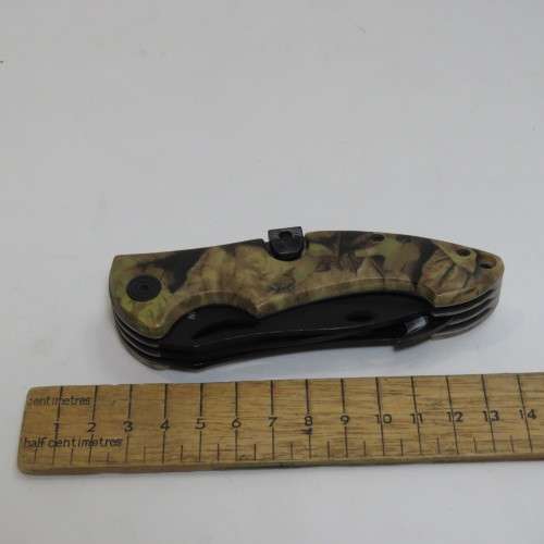 DOW Skinner pocket knife with normal blade and saw blade in pouch