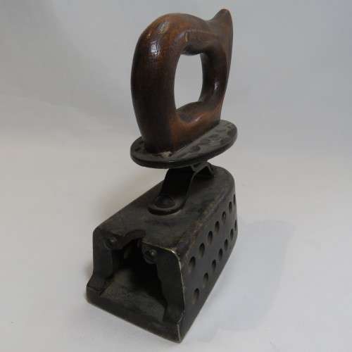 Antique Weighted Iron - Missing weight and rear lid