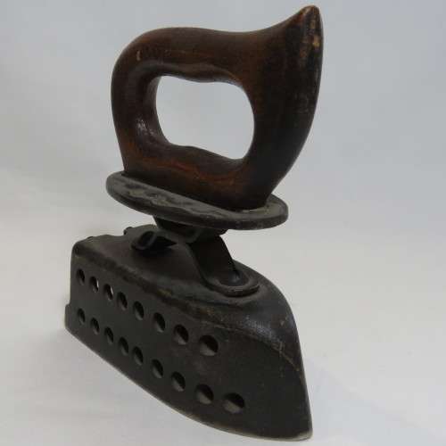 Antique Weighted Iron - Missing weight and rear lid