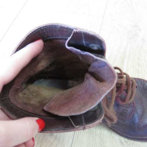 Pair of SADF combat boots - Looks like size 8