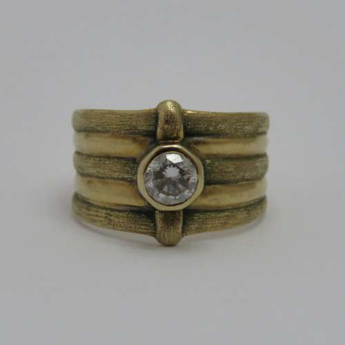 9kt Gold ring with Zirconia - Heavy ring of 5,8 g - Size P/Q