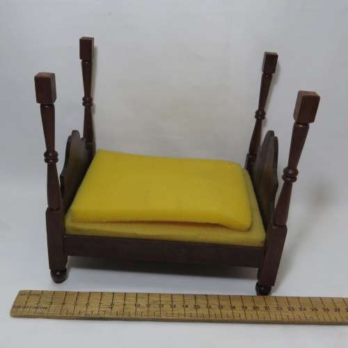 Doll`s House Furniture vintage 4 poster bed with mattress and cover