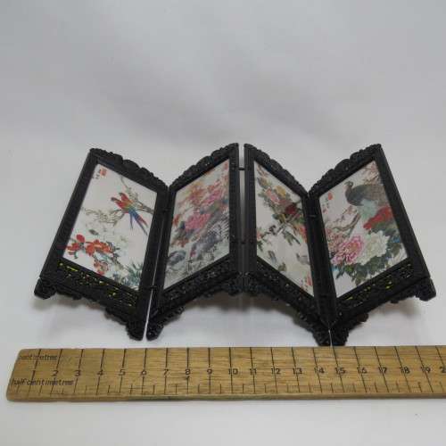 Doll`s House furniture vintage Chinese print devider