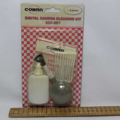 Cobra digital camera cleaning kit