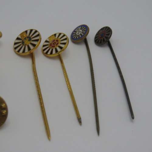 Collection of Round Table pins and cufflinks - Some silver