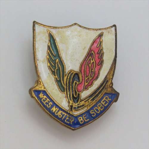 Vintage Be Sober button badge