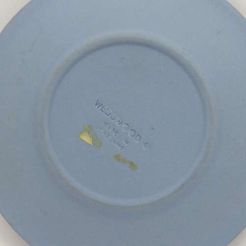 Small Wedgwood plate with Chariot