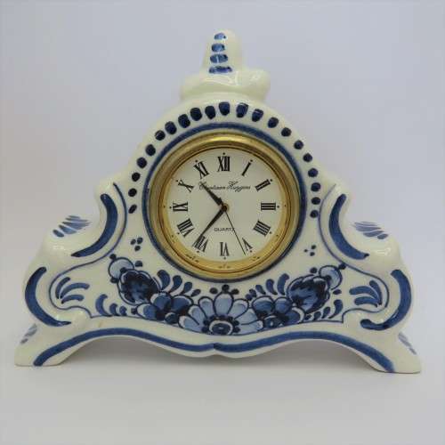 Christiaan Huygens Delft Blauw quartz clock