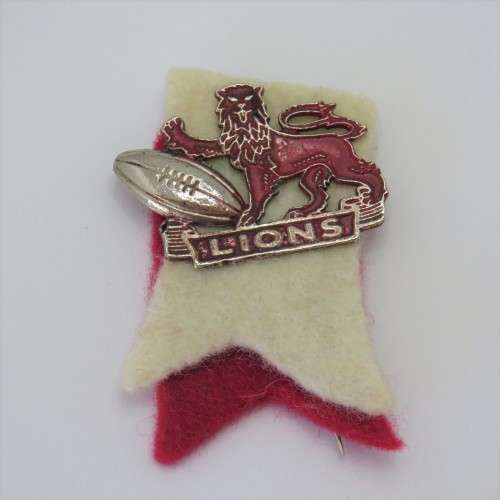 Vintage Lions Rugby pin badge