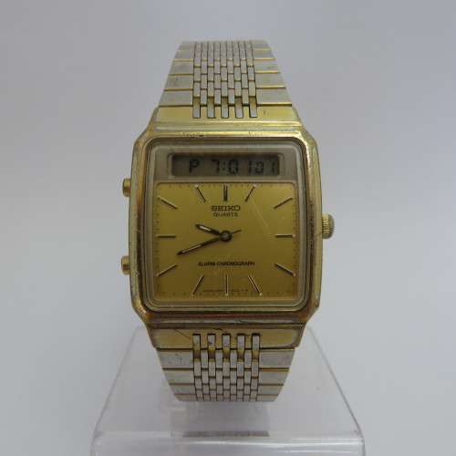 Vintage Seiko Quartz alarm chronograph mens watch
