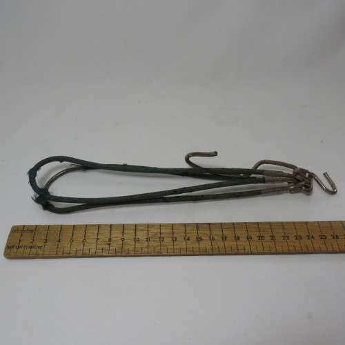 Vintage foldable coat hanger