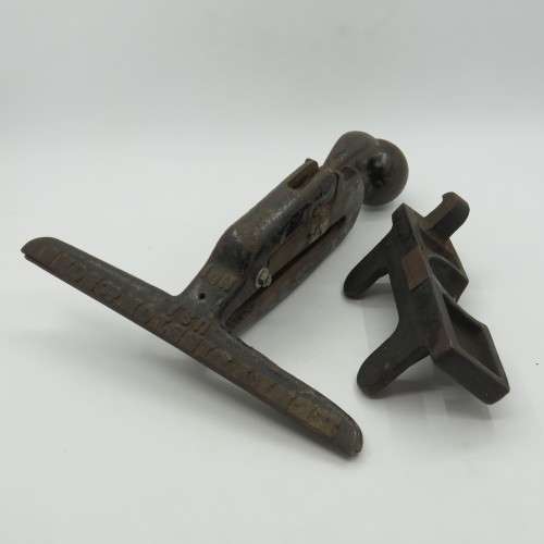 Vintage Henry Disston No. 1 saw clamp - missing table clamp