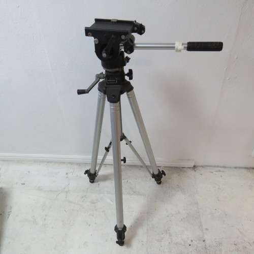Manfrotto model 117 professional movie/video tripod