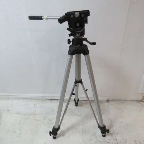 Manfrotto model 117 professional movie/video tripod