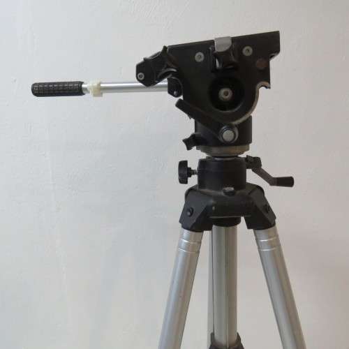Manfrotto model 117 professional movie/video tripod
