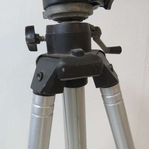 Manfrotto model 117 professional movie/video tripod