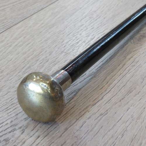 Vintage metal walking stick with brass top - 89cm