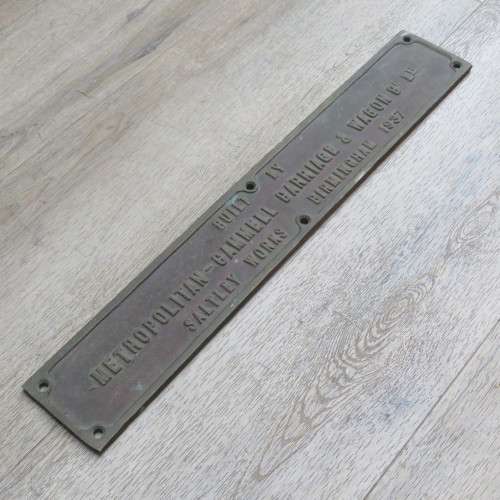 1937 Railway maker plate - Built by Metropolitan - Cammell Carriage & Wagon Co. Ltd. - Saltey works