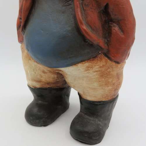 Vintage Sea Captain figurine - seems to be poly resin