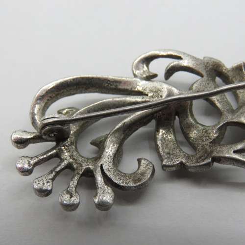 Sterling Silver Marcasite brooch - 7.7g