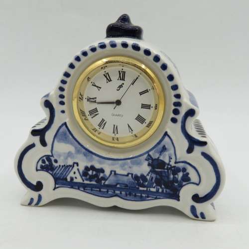Vintage Delft mini porcelain quartz clock