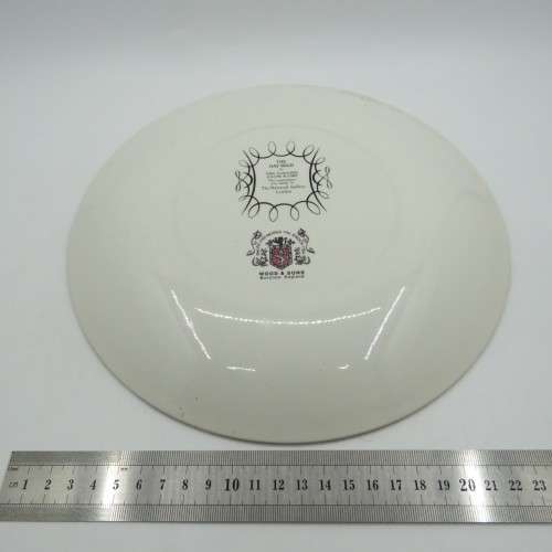 Wood and Sons `The Hay Wain` masterpiece display plate