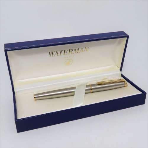 Waterman Stainless steel with gold trimming fountain pen in case