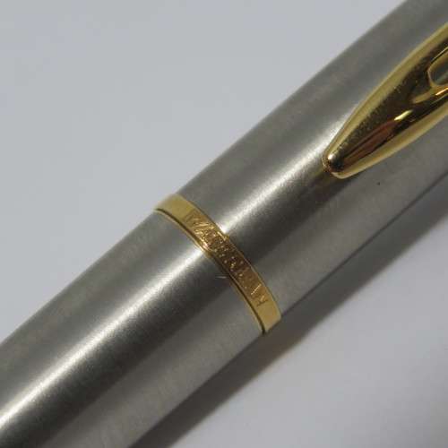 Waterman Stainless steel with gold trimming fountain pen in case